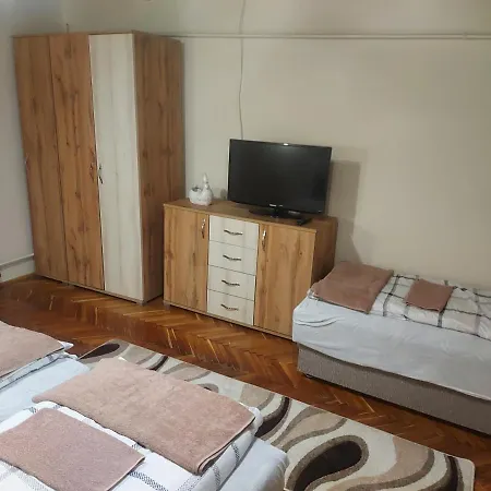 Tisza-holtag Vendeghaz Apartment *